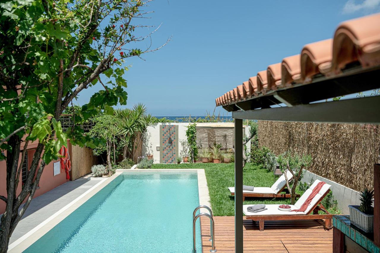 The House By The Sea Villa Kato Daratso Exterior photo