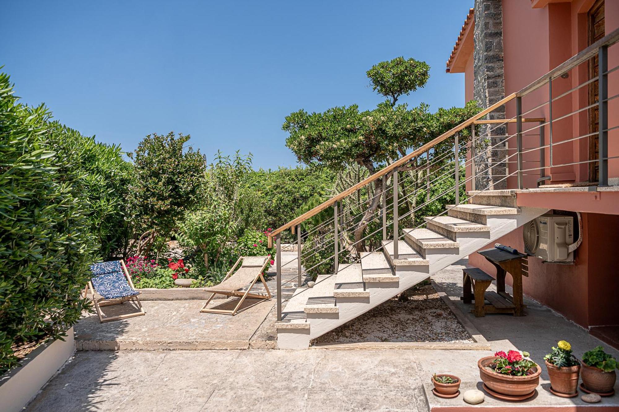 The House By The Sea Villa Kato Daratso Exterior photo